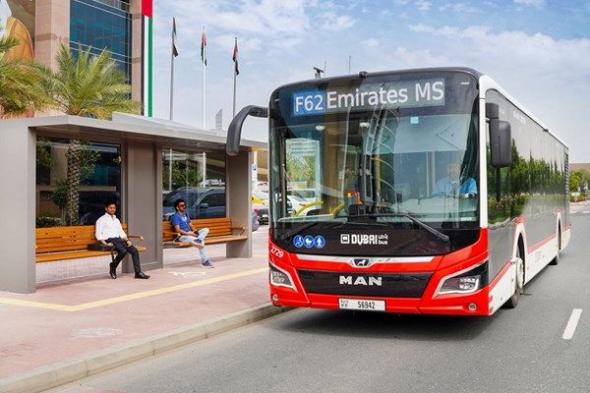 "طرق دبي" تُنجز 726 مظلّة لركاب حافلات المواصلات العامة