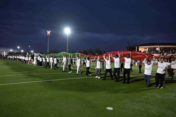 رقم قياسي عالمي جديد لرفع علم الإمارات في أبوظبي بمشاركة 64 جنسية