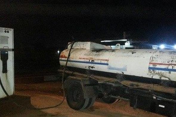 قبل بيعها بالسوق السوداء.. ضبط 4 آلاف لتر مواد بترولية بأسوان