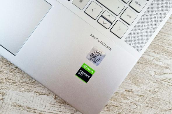 تكنولوجيا: إنفيديا تخطط للاستحواذ على أحد أكبر مصنّعي الحواسيب الشخصية