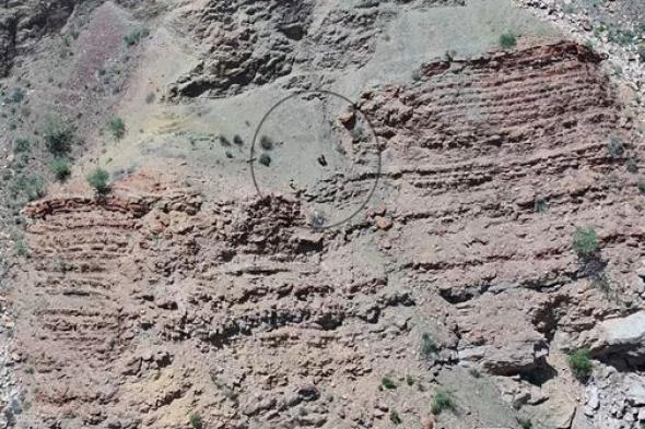 شرطة دبي تنقذ سائحتين في جبال حتا