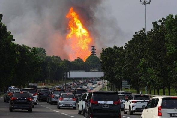 حريق هائل يخلف أضراراً واسعة في ولاية بماليزيا