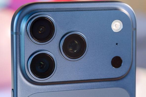 تكنولوجيا: تأجيل محتمل: آيفون بعدسة Telephoto بدقة 200 ميجابكسل قد لا يصل قبل 2028