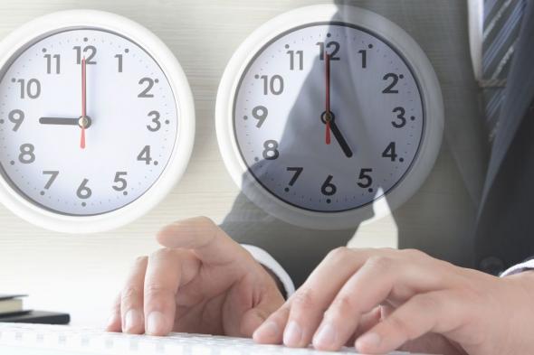 اليابان | رغم الإصلاحات الحكومية… عزوف عن العمل لساعات أطول في اليابان