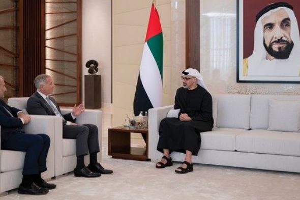 خالد بن محمد بن زايد يلتقي الرئيس التنفيذي لمجموعة «إتش إس بي سي»