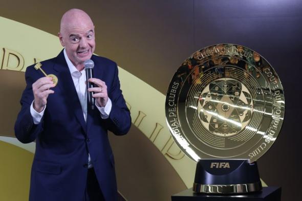 فيفا يدعو الاتحاد الإيراني لزيارة زيورخ قبل كأس العالم