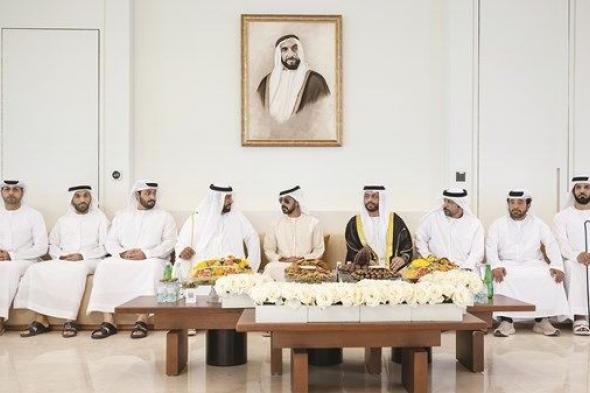 خليفة بن طحنون يحضر حفل زفاف حمد سلطان الشامسي