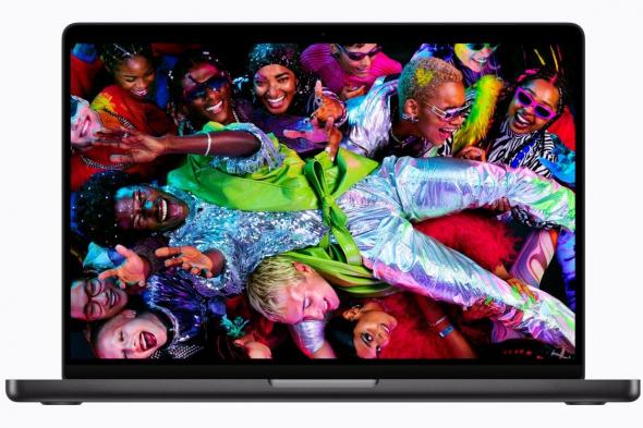 تكنولوجيا: شاشات OLED الخاصة بـMacBook Pro تدخل مرحلة الإنتاج الضخم الشهر المقبل استعدادًا للإطلاق المرتقب
