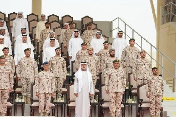 نهيان بن مبارك يشهد تخريج الدفعة الـ24 من مجندي الخدمة الوطنية