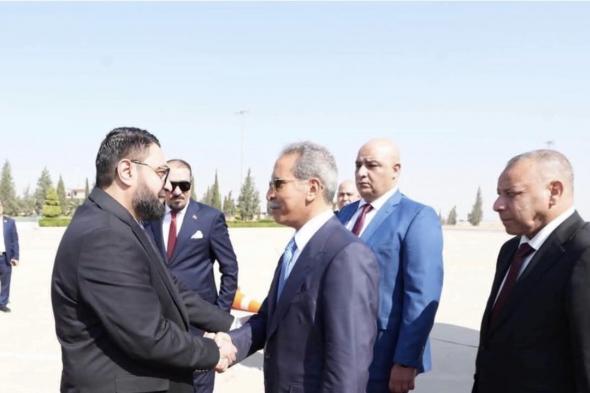رئيس مجلس القضاء الأعلى يصل إلى سوريا